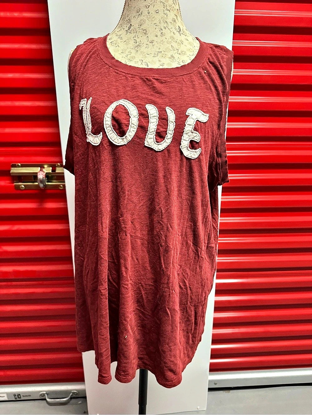 Vintage by Torrid Slub Jersey Graphic Tee in Red Size 4